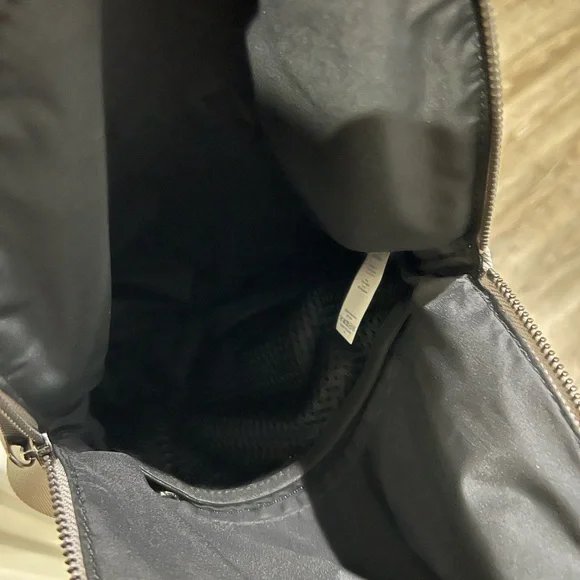 Lululemon Festival Bag - Picture 4 of 8